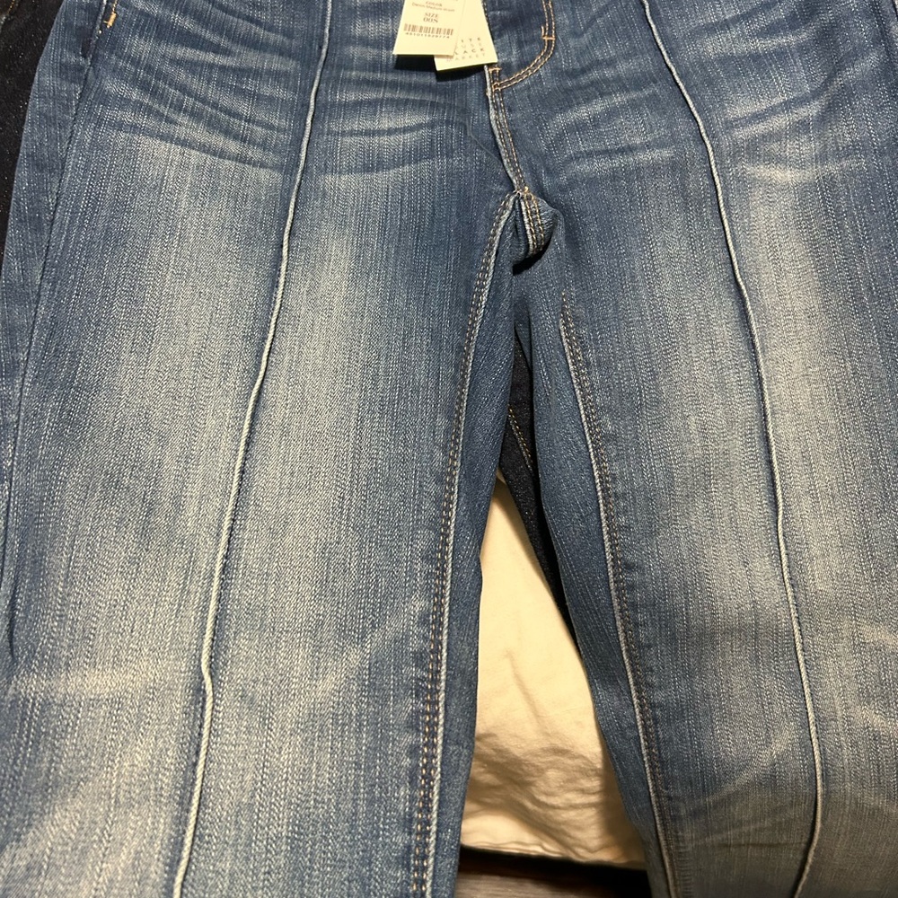 NWT size 00 short White House Black Market Denim Skinny Ankle Jeans